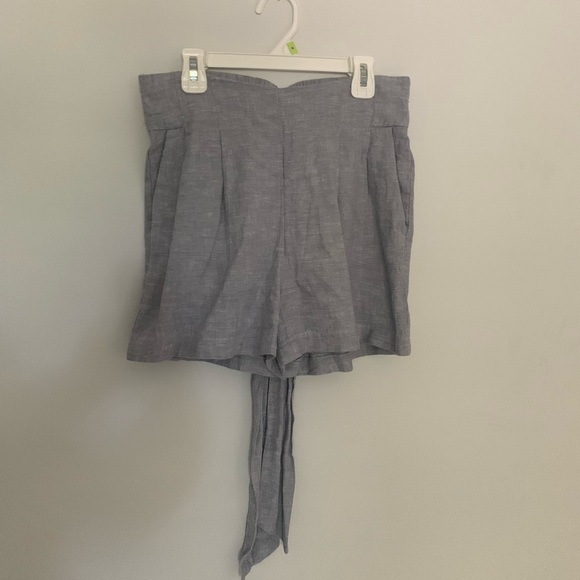 Dynamite Grey Paperbag Linen Shorts - Picture 2 of 5